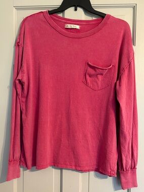 We The Free Small Crew Neck Long Sleeve Cotton Pocket Tee in Bright Pink
